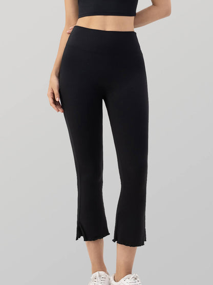 Sculpt Split Flare Capri