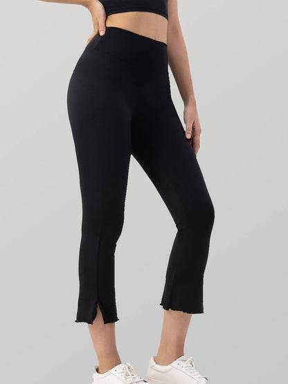Sculpt Split Flare Capri