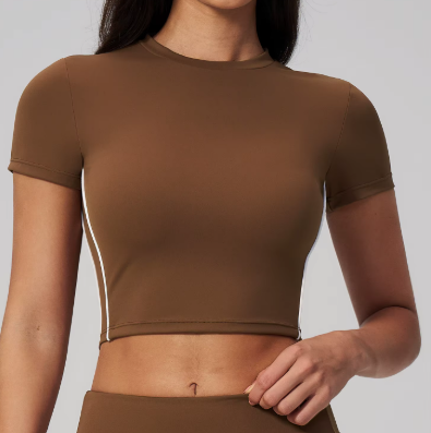 Cloud Sculpt Crop Tee