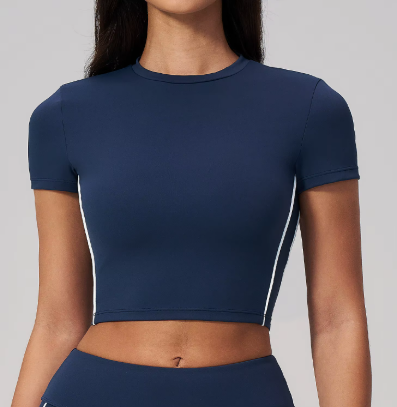 Cloud Sculpt Crop Tee